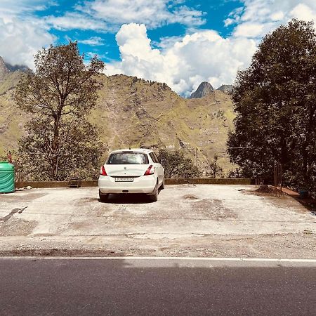 Sleeping Beauty Hotel Moutain View Property Joshīmath Esterno foto