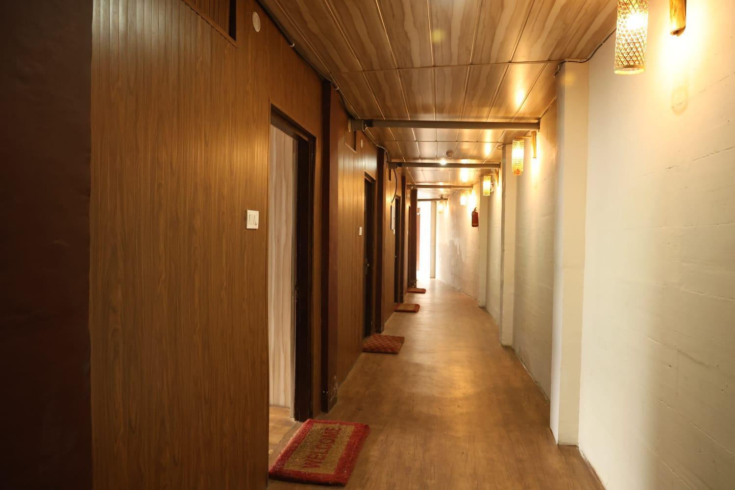 Sleeping Beauty Hotel Moutain View Property Joshīmath Esterno foto