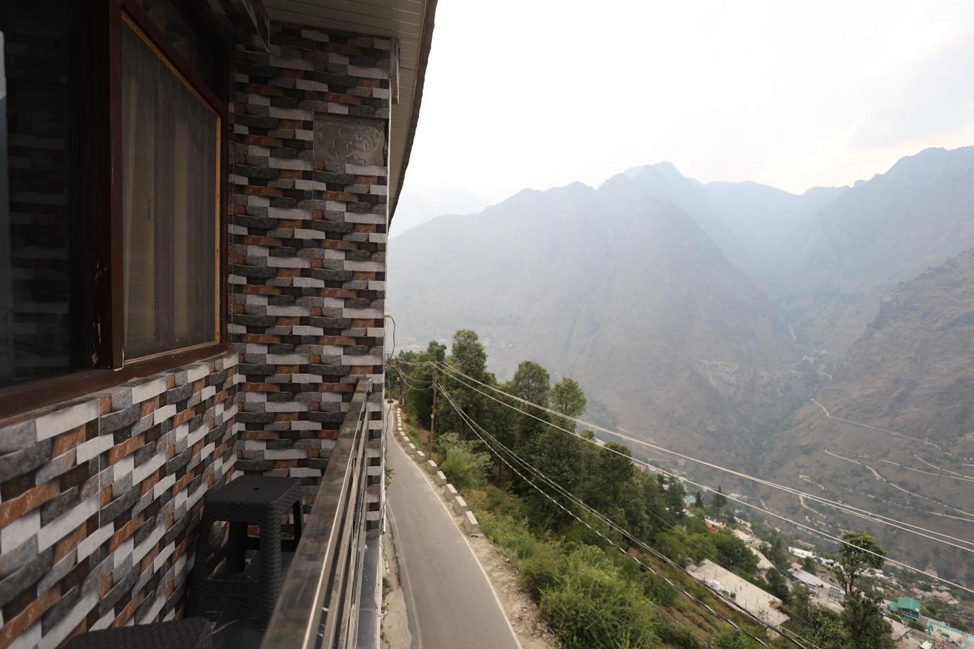 Sleeping Beauty Hotel Moutain View Property Joshīmath Esterno foto