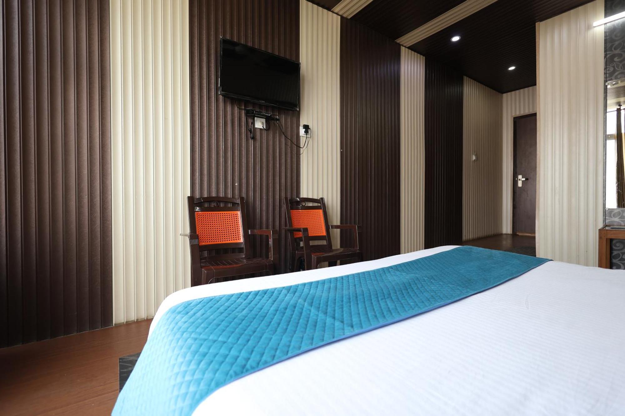 Sleeping Beauty Hotel Moutain View Property Joshīmath Esterno foto