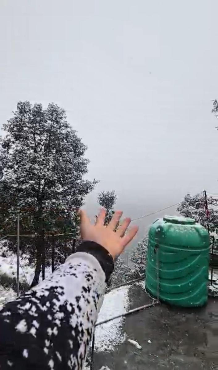 Sleeping Beauty Hotel Moutain View Property Joshīmath Esterno foto